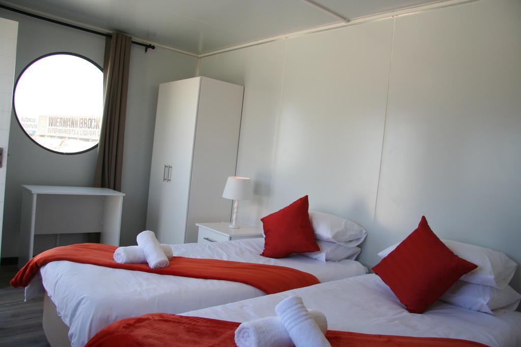 Adventure Village Swakopmund Zimmer foto
